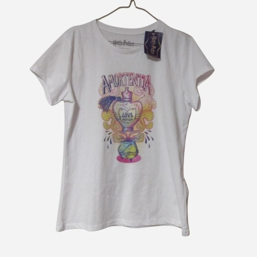 Harry Potter love potion size MEDIUM white graphic tee t shirt new with tags nwt